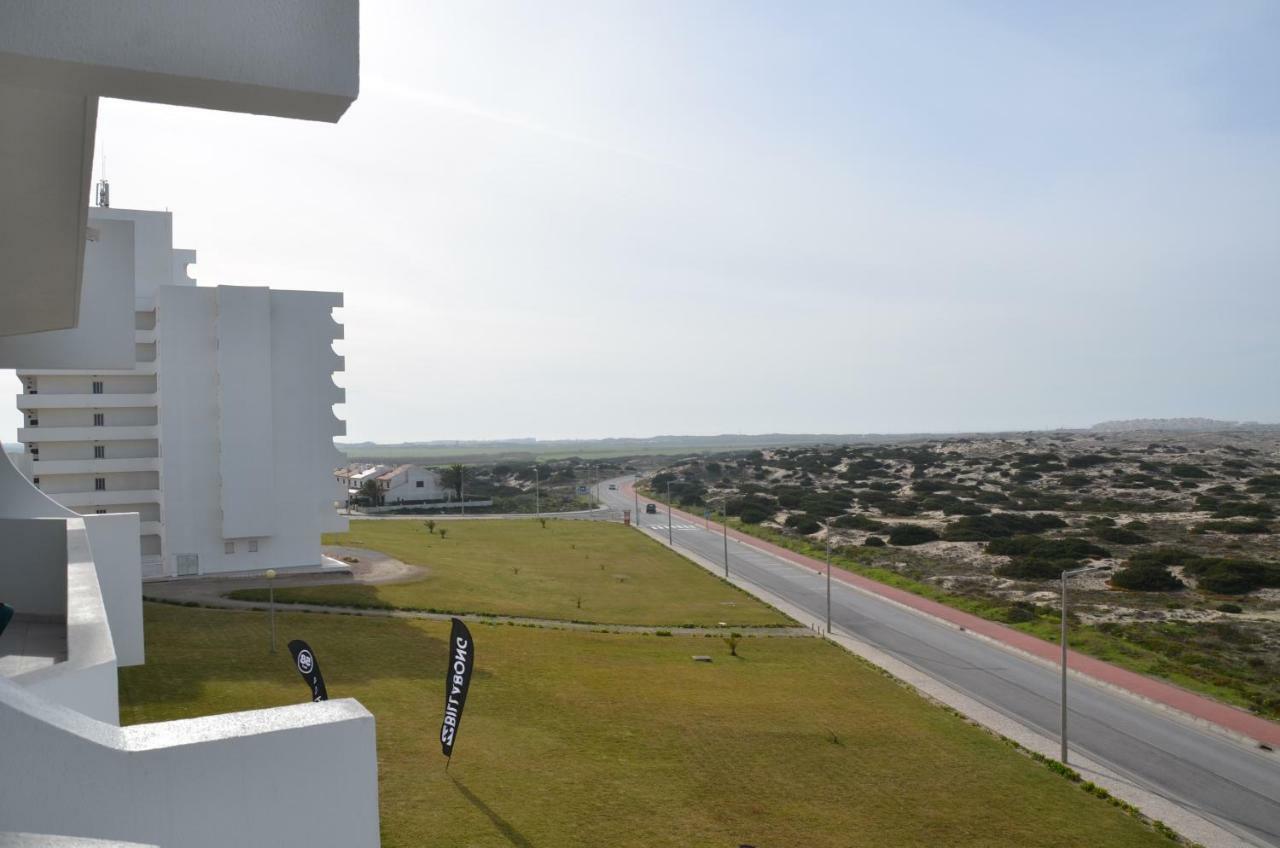 Baleal Tower Bay Apartment Ferrel  Extérieur photo